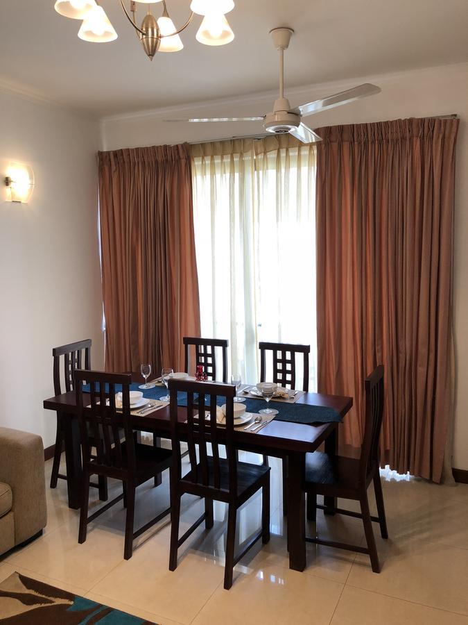 Colombo - Town Hall- 2 Bed Room Apartment ภายนอก รูปภาพ